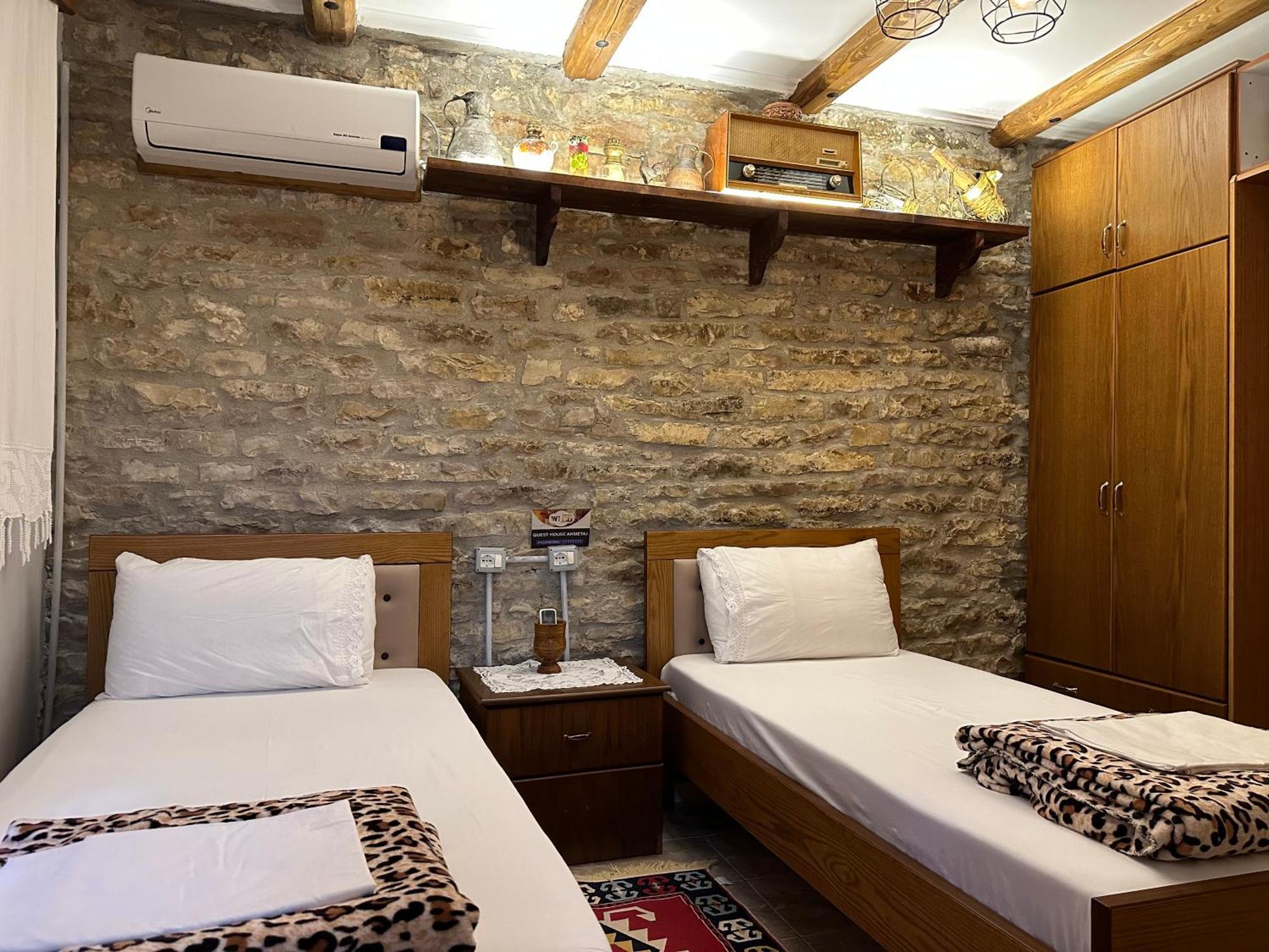 Ahmetaj Guest House Gjirokastër Exterior foto